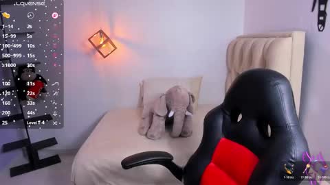 D E N I S  online show from 8, 1, 2026