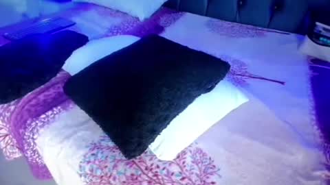 denisse_logan online show from 3, 12, 2025