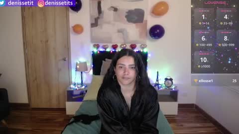    online show from 12, 2, 2025