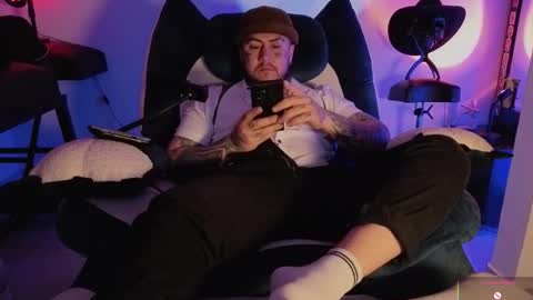 Oliver online show from 14, 1, 2026