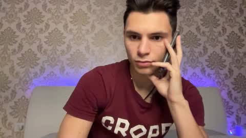 Den online show from 25, 1, 2025