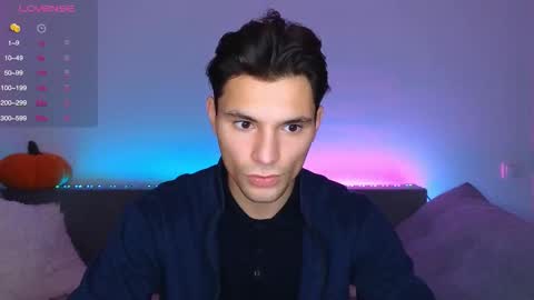 Den online show from 9, 10, 2025