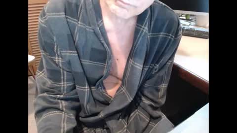 Snapshot of denn_jett chatting on 26, 1, 2025 Den Jet online show from 26, 1, 2025