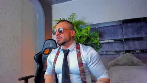 Snapshot of dennis_cox_ chatting on 15, 2, 2025 dennis_cox_ online show from 15, 2, 2025