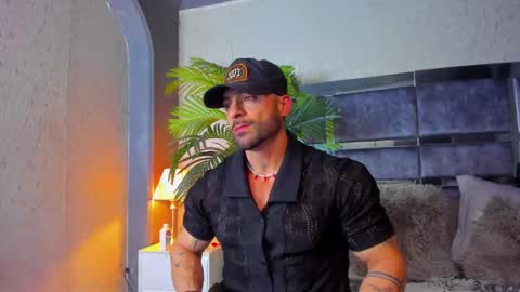 Snapshot of dennis_cox_ chatting on 2, 3, 2025 dennis_cox_ online show from 2, 3, 2025