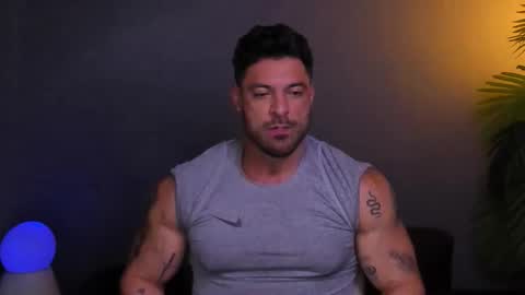 Snapshot of dennis_cox_ chatting on 27, 11, 2025 dennis_cox_ online show from 27, 11, 2025