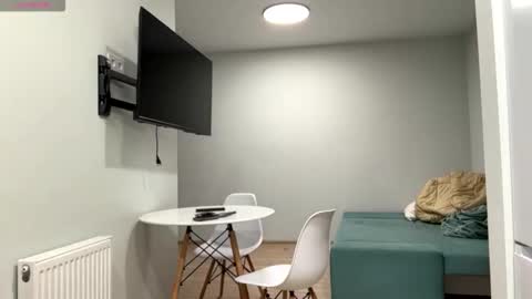 Denni online show from 13, 2, 2026