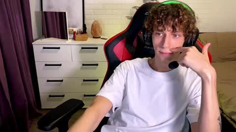 Snapshot of denobluora chatting on 10, 12, 2024 Jasper   online show from 10, 12, 2024