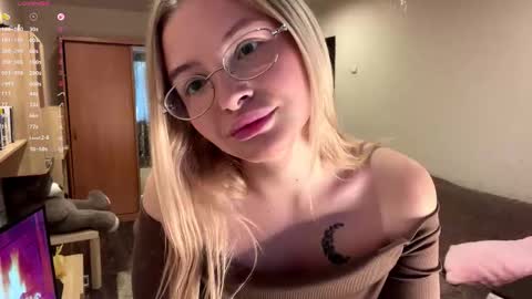 Vi  Victoria online show from 15, 11, 2025