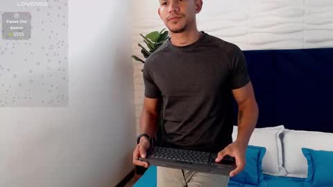 Dereck Myers online show from 30, 12, 2024