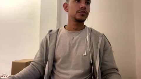 Dereck Myers online show from 7, 3, 2026