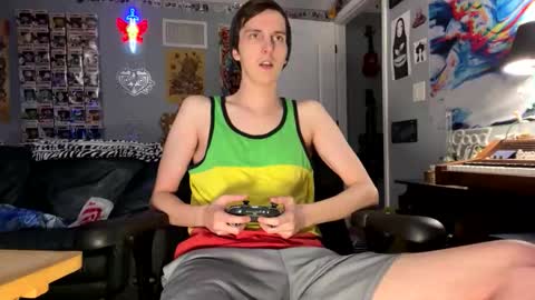 derekdings online show from 23, 11, 2025