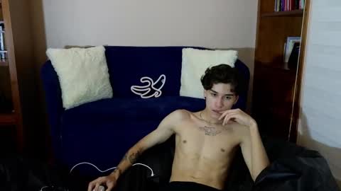 Derek online show from 25, 11, 2025