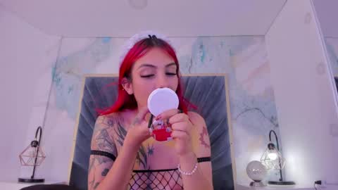 Snapshot of derieri_blush chatting on 21, 5, 2026 Deri online show from 21, 5, 2026