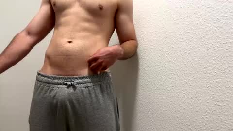 Snapshot of dertom_xxx chatting on 22, 11, 2025 Tom online show from 22, 11, 2025