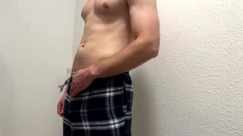 Snapshot of dertom_xxx chatting on 30, 11, 2025 Tom online show from 30, 11, 2025