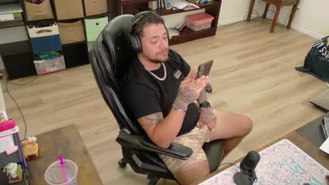 desertadventurer25 online show from 12, 2, 2026