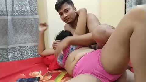 Snapshot of deshibirds chatting on 8, 9, 2025 deshibirds online show from 8, 9, 2025