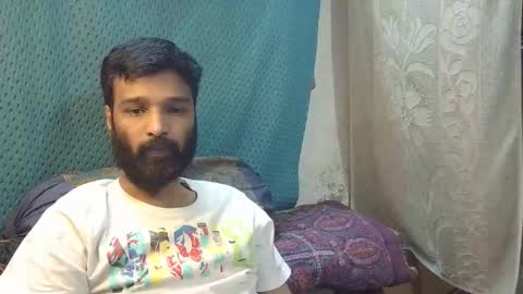 desi_boy799417 online show from 20, 4, 2026