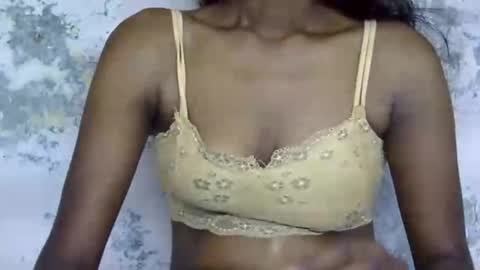Snapshot of desi_darling chatting on 13, 9, 2025 kajal online show from 13, 9, 2025