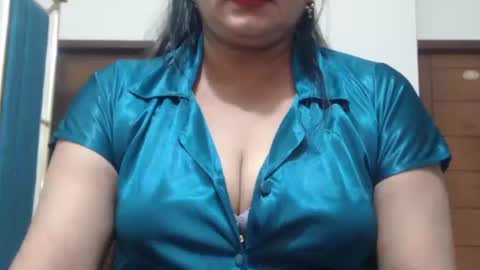Snapshot of desimaisa130 chatting on 14, 5, 2026 Maisa online show from 14, 5, 2026