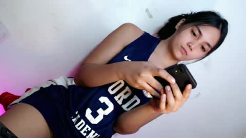 Snapshot of desirable_rica chatting on 2, 7, 2026 desirable_rica online show from 2, 7, 2026