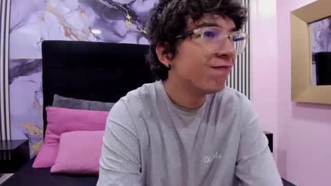 Snapshot of desire_ecstasy chatting on 24, 11, 2025 desire_ecstasy online show from 24, 11, 2025