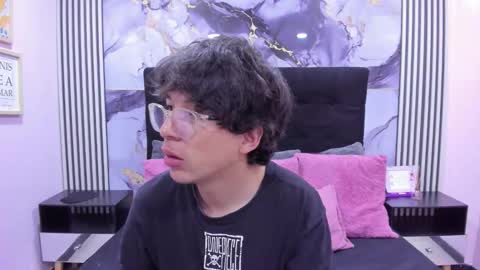 Snapshot of desire_ecstasy chatting on 30, 11, 2025 desire_ecstasy online show from 30, 11, 2025