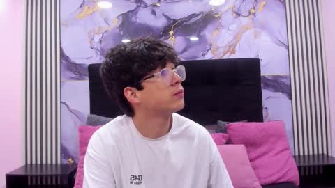 Snapshot of desire_ecstasy chatting on 17, 1, 2026 desire_ecstasy online show from 17, 1, 2026