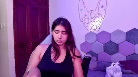 TORI AND MR. BEAR online show from 10, 9, 2025