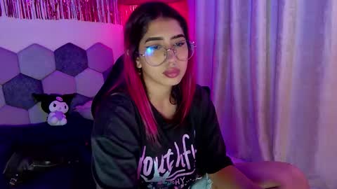 TORI AND MR. BEAR online show from 21, 2, 2026