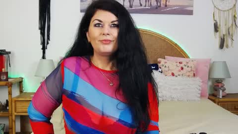 HellenMoon online show from 11, 1, 2025