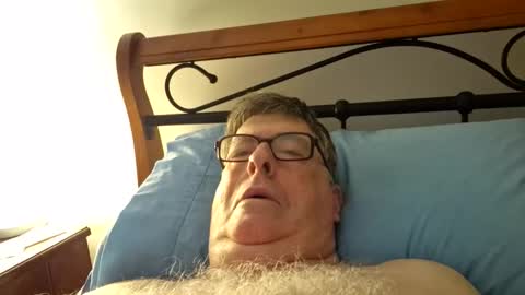 Desmon1958 online show from 6, 3, 2026