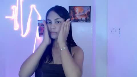 Snapshot of dess_morena chatting on 15, 7, 2026 Dess online show from 15, 7, 2026