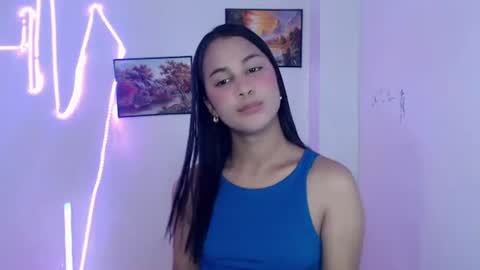 Snapshot of dess_morena chatting on 16, 7, 2026 Dess online show from 16, 7, 2026