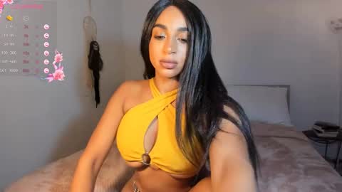Snapshot of destinnemil chatting on 16, 10, 2025 Destinne Mill online show from 16, 10, 2025