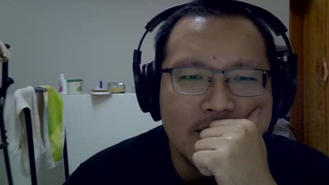 Snapshot of destroy1984 chatting on 11, 12, 2024 Destroy November 1984 online show from 11, 12, 2024