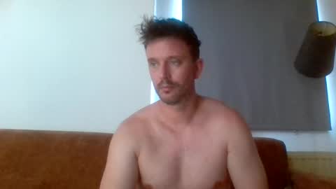 deutero1986 online show from 13, 7, 2026