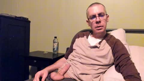 Snapshot of devas11 chatting on 12, 11, 2025 Devas online show from 12, 11, 2025