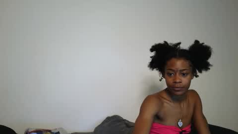 Snapshot of deviantdynasty chatting on 1, 12, 2025 deviantdynasty online show from 1, 12, 2025