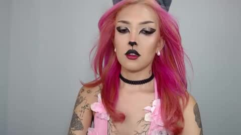 Angel Boo and Adrian online show from 31, 10, 2025