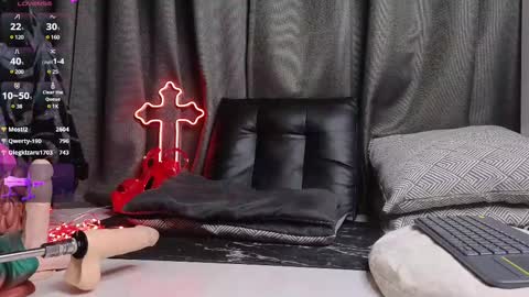 devil_s_bride online show from 8, 3, 2025