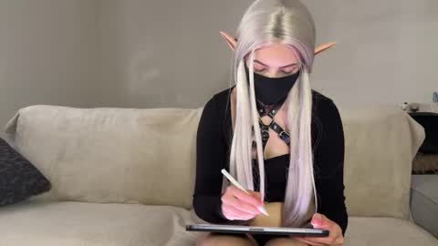 Devil online show from 2, 4, 2026