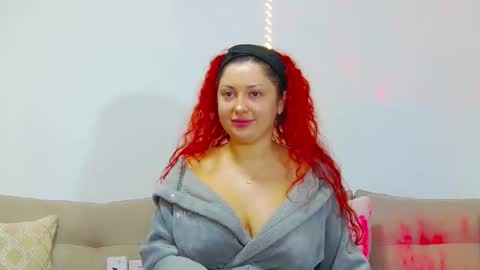 Snapshot of devilishpuss chatting on 19, 10, 2025 AlexaMills online show from 19, 10, 2025