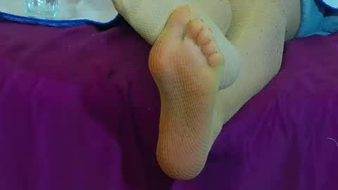 Snapshot of devilishpuss chatting on 20, 11, 2025 AlexaMills online show from 20, 11, 2025