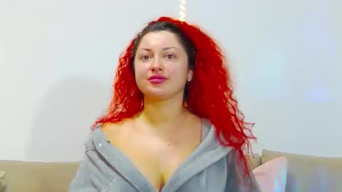 Snapshot of devilishpuss chatting on 25, 11, 2025 AlexaMills online show from 25, 11, 2025