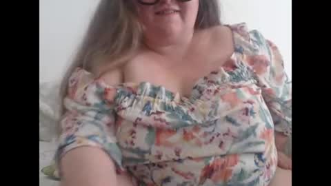 Snapshot of devilschick chatting on 24, 6, 2026 DevilsChick -- OF online show from 24, 6, 2026