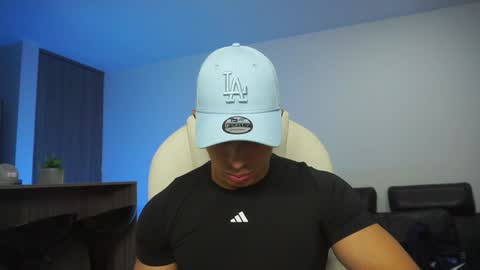 Devin Hunter online show from 5, 12, 2024