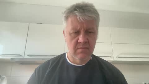 Snapshot of devon_nite chatting on 25, 4, 2026 Devon online show from 25, 4, 2026