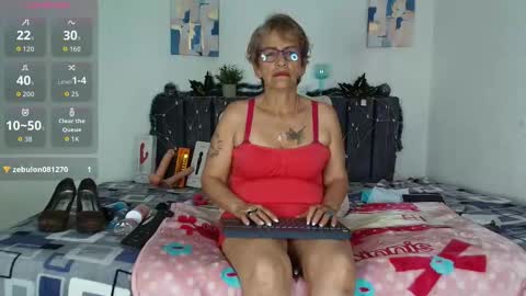 Snapshot of devora_mature65 chatting on 1, 12, 2025 Devora online show from 1, 12, 2025